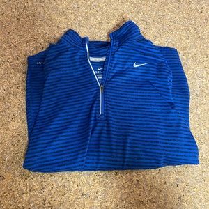 Nike Quarter Zip